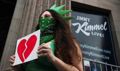 Donald Trump Celebrates Kimmel Program Cancellation as TV Stations Replace Broadcast with Conservative Activist Tribute